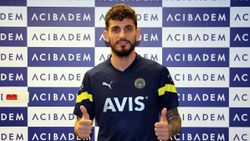 Yurtdışından teklifler aldım ama Fenerbahçe'yi seçtim