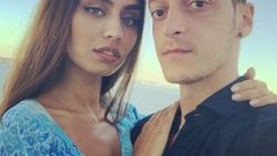 Amine Gülşe: Mesut'u çok seviyorum