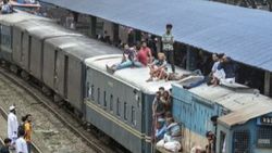 Tren üzerinde işe yolculuk