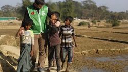 Milletvekilleri Arakanlı Müslümanları ziyaret etti