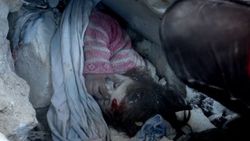 Halep'e hava saldırısı: 40 ölü 107 yaralı