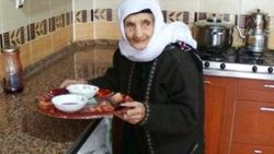 110 yaşındaki ninenin 180 torunu var