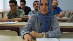 27 yıl sonra üniversite hayalini gerçekleştirdi
