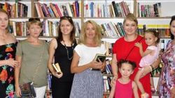 Dünya Dilleri Kütüphanesi'nde 26 dilde 5 bin kitap