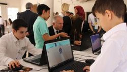 İlkokul öğrencileri bilgisayar oyunları tasarladı