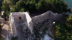 Ceneviz Kalesi'nde yeni bulgulara rastlandı