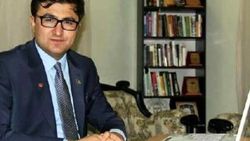 Türkiye'de eğitim aldı, ülkesinde rektör yardımcısı oldu