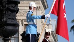 Dolmabahçe Sarayı'nda ziyaretçileri mehter karşılayacak