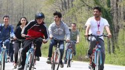 Engelli öğrenciler pedal çevirdi
