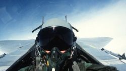 Mühendislik fakültesi öğrencilerine pilot olma imkanı