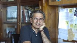 Orhan Pamuk’a Karadağ’dan ödül