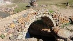 557 yıllık Taşköprü ilgi bekliyor
