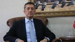 Bakandan yurt dışında görev yapan öğretmenlere mektup