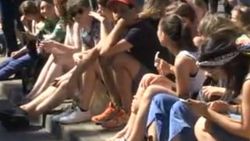 Berlin Kültürler Karnavalı yine çok renkli geçti