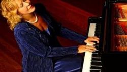 Gülsin Onay İDSO ile konser verecek
