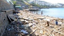 Hadise'nin işlettiği beach club yıkıldı