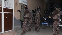 Emniyet güçleri uyuşturucu tacirlerine darbe vurdu