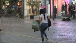 Eskişehir'de sağanak hayatı felç etti