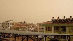 Diyarbakır ve Mardin toz bulutu altında
