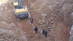 Temel kazı alanına atlayan adam öldü
