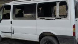Ağrı'da teröristler minibüse ateş açtı
