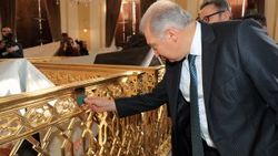 Mevlüt Uysal, Abdülhamit Han'ın türbesinde çalışmaları inceledi