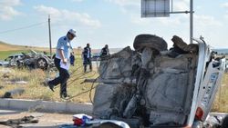 Çorum'da otobüs ile otomobil çarpıştı