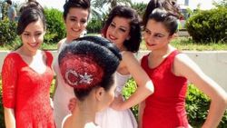 Antalya'da 19 Mayıs'a özel saç tasarımları