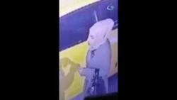 Canlı bombanın terminaldeki görüntüleri çıktı