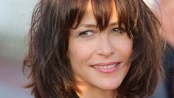 Sophie Marceau senaryo gereği soyundu