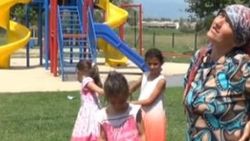 Eşim çocuklarımı göstermiyor diyen baba trafoya çıktı