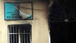 Adana'da yurttaki yangından kurtulan kız konuştu