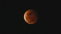 Kanlı Ay tutulması bu gece gerçekleşecek