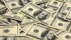 Dolar ve Euro'nun sakin seyri devam ediyor