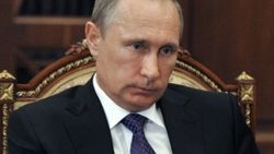 Rus anket şirketi: Halk yolsuzluğun sorumlusu Putin diyor