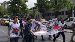 İnsani Yardım Zirvesi protestocularına gözaltı