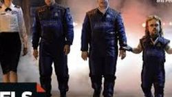 Dinklage ve Sandler aynı filmde
