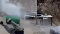 Korkudan semavere tekme attı