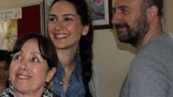 Halit Ergenç ve Bergüzar Korel oyunu Etiler'de kullandı