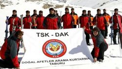 Doğal Afet Arama Kurtarma Taburu'nun zorlu eğitimi