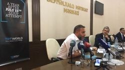 TRT World, 15 Temmuz panellerinin ilkini Bakü'de yaptı