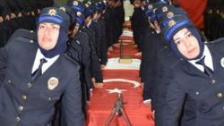 Başörtülü polisler yemin etti