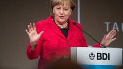 Merkel İngiltere'ye karşı tavrını sertleştiriyor