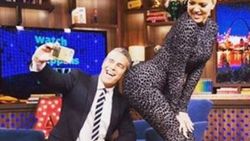 Khloe Kardashian'dan belfie'li hatıra pozu
