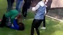 Sakarya'da kız öğrenciler tekme-tokat kavga etti