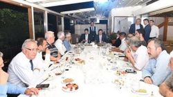 CHP'liler rakı masasında seçim sonucunu tartıştı