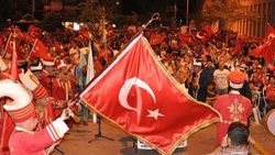 Balıkesir Valiliği önündeki alan Milli İrade Meydanı oldu