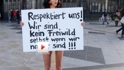 Köln'de kadın tacizine çıplak protesto