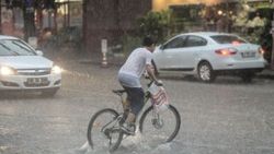 Ankara ve İstanbul'da yaz yağmuru