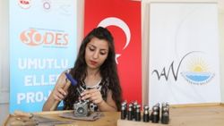 Vanlı kadınlar Savat'ı yaşatıyor